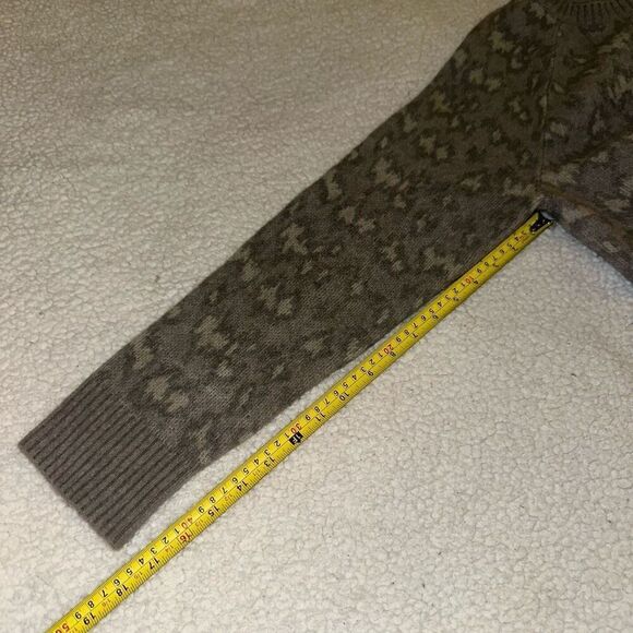 Athleta Hawthorne Wool Blend Cheetah Print Sweater Medium - Picture 13 of 14